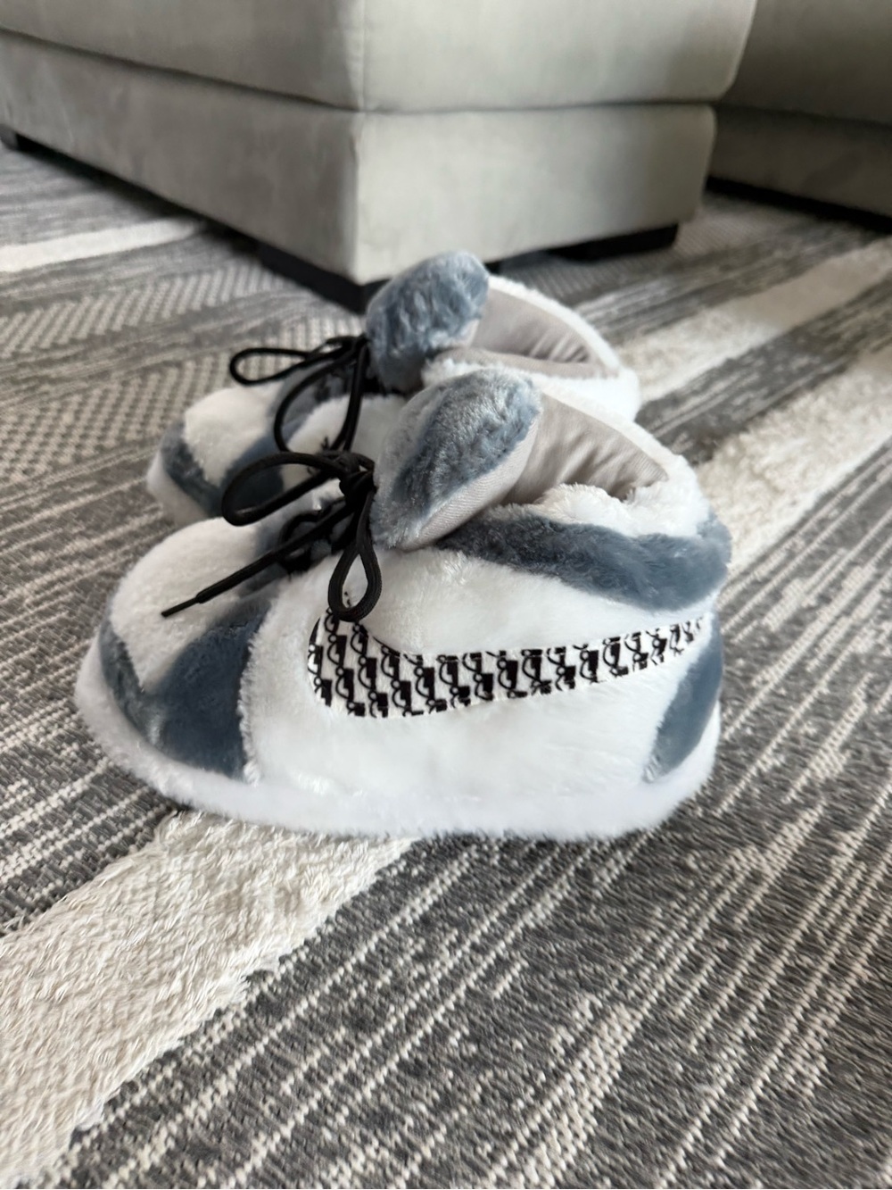 Nike Dior Plush Gray & White Fuzzy Slipper Shoes